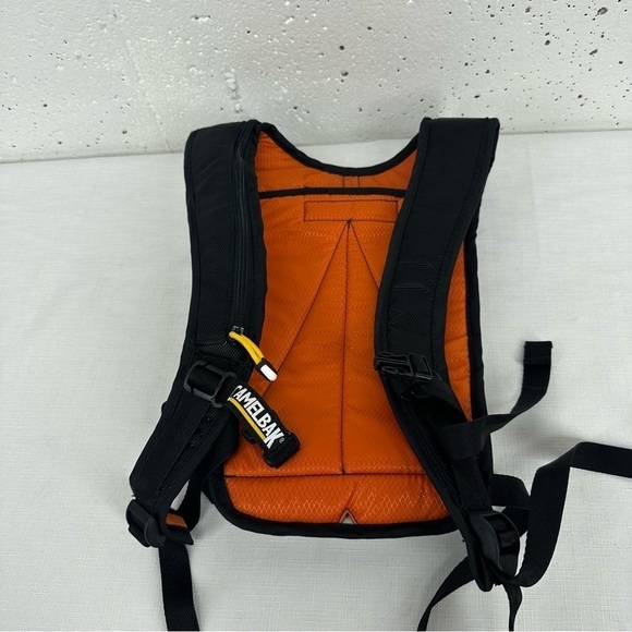 Camelbak Snobowl Black Gray & Orange Hydration Backpack - Picture 2 of 6